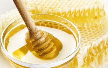 للعسل فوائد طبية لا تحصى