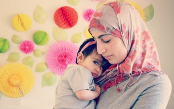 أدوار تربوية في حياة الأم المسلمة