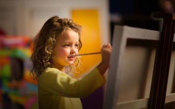 ماذا تقدم الفنون للطفل؟